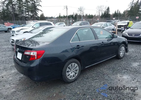 2013 Toyota Camry Le z USA, uszkodzony, nr VIN 4T4BF1FKXDR328757